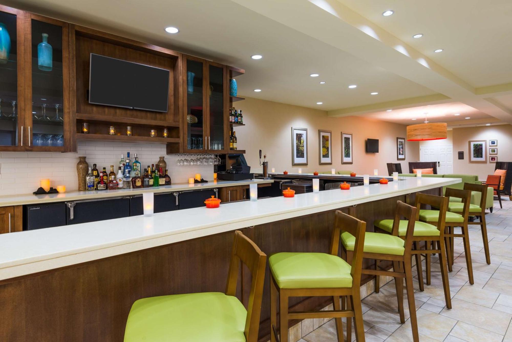 Hilton Garden Inn Уэйн Экстерьер фото