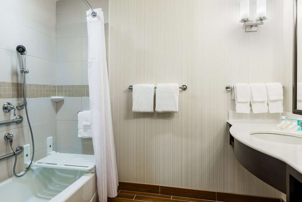 Hilton Garden Inn Уэйн Номер фото